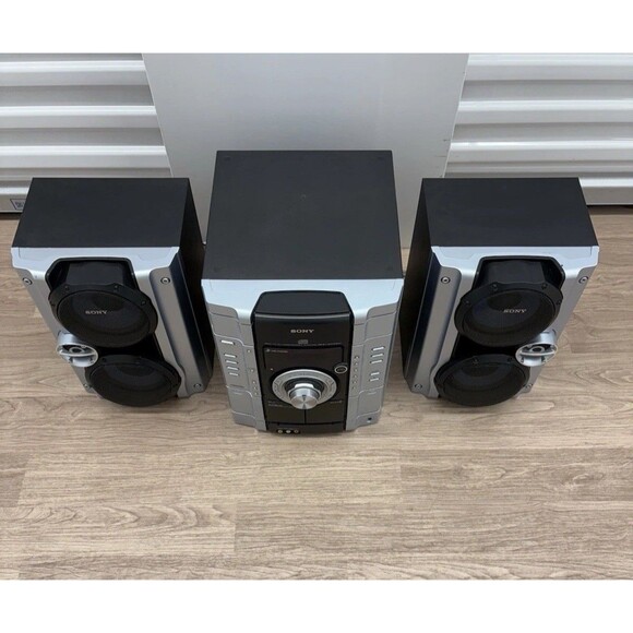 Sony MHC-GX250 Mini Hi-Fi Component Shelf Stereo System Radio CD Player Cassette - Picture 2 of 16